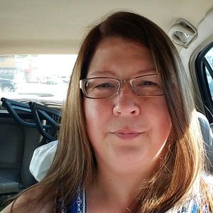 Meet your Posher, Marcia